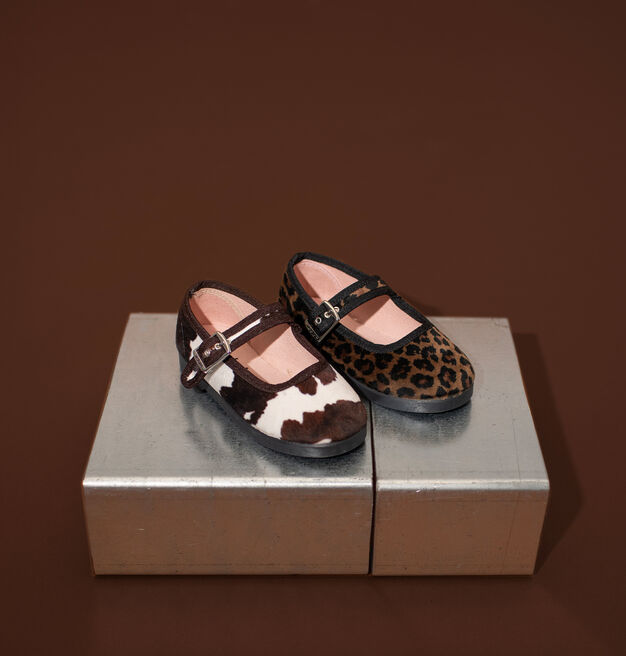 GONG-FU BALLERINA SAMT ANIMAL-PRINT & SCHNALLE