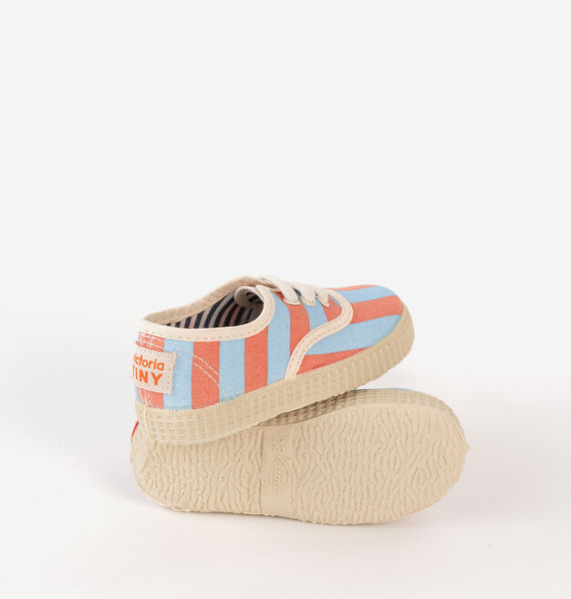 VICTORIA BY TINY 1915 INGLESA LONA