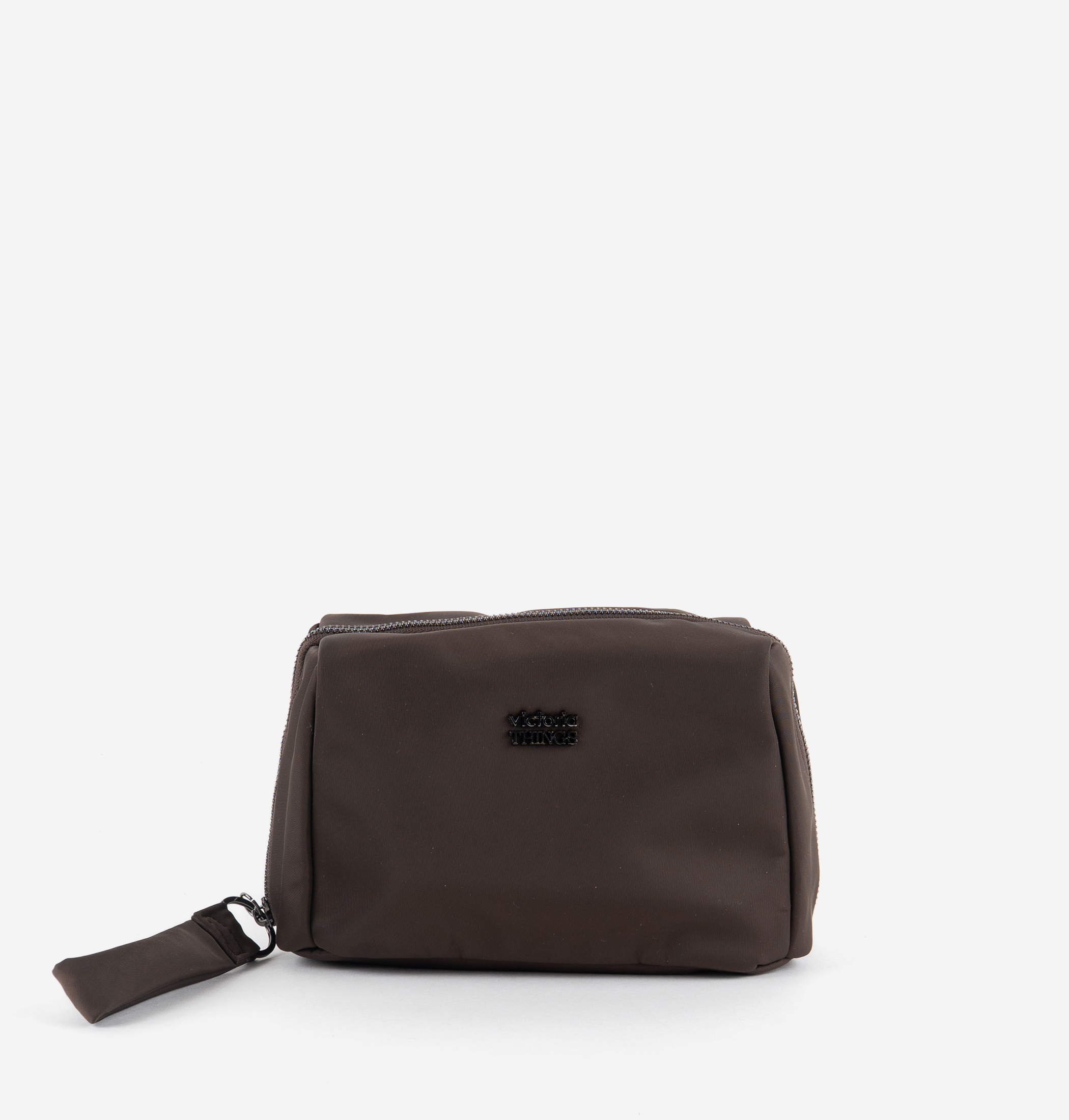 NECESSAIRE