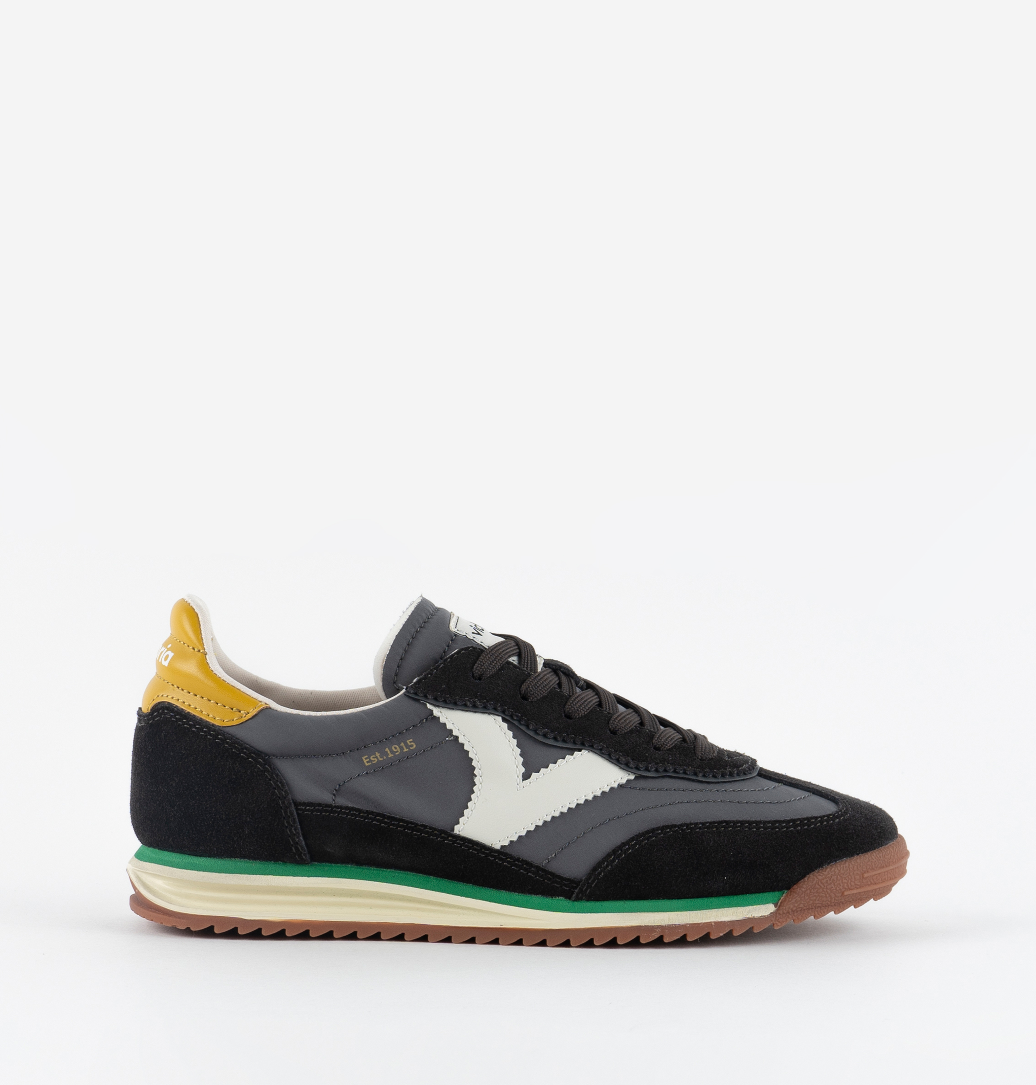 SATURNO NYLON & CAMUR&Ccedil;A